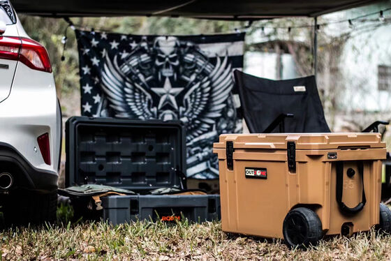 High Toughness 140L Outdoor Adventure Survival Heavy Duty Cargo Box Rotomized LLDPE Truck Toolbox Case Storage Box for Storage