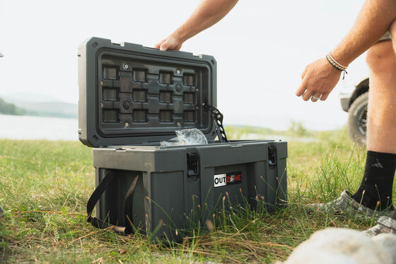 Rugged LLDPE Large Capacity Storage Case Water Resistant 160L