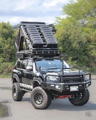 High Quality 162L Rugged Roof Cargo Box Multi-Functional Rotoplastic Toolbox for Heavy Cargo Storage ODM Customizable