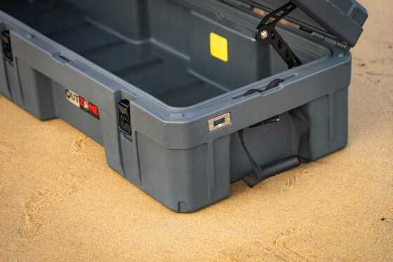 V5 Rugged Storage Case Weatherproof Lockable with 128L Capacity